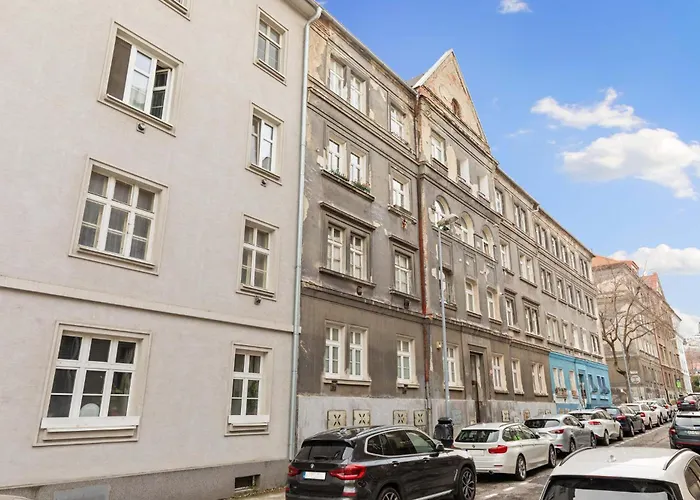 Air Conditioned 5 Min To Railway Station - Old Town