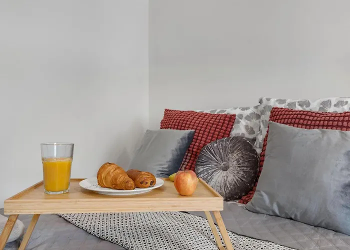 Air Conditioned 5 Min To Railway Station - Old Town